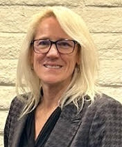 Gayle Wollard, Advisor